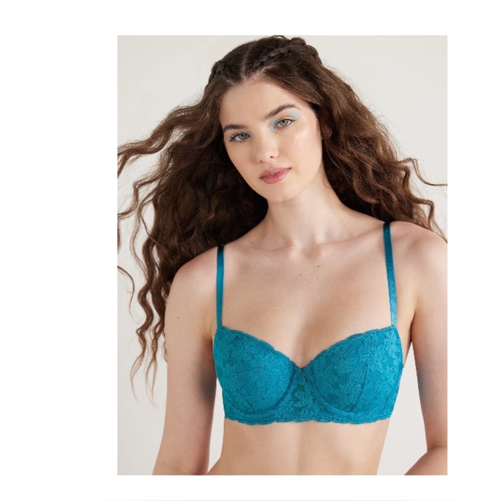 NWT 32C bra wired push up no boundaries 1378